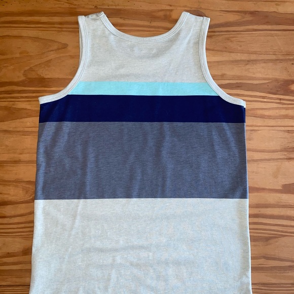 OshKosh B'gosh Soft Blue tank top size 8 - Picture 4 of 4